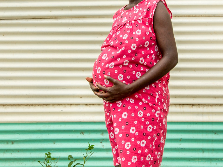 COVID-19: Seria preoccupazione per un alto numero di gravidanze adolescenziali indesiderate in Kenya legate al lockdown