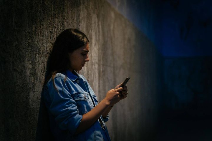 TikTok cambia la sua politica sulla privacy per proteggere gli adolescenti dalla violenza online