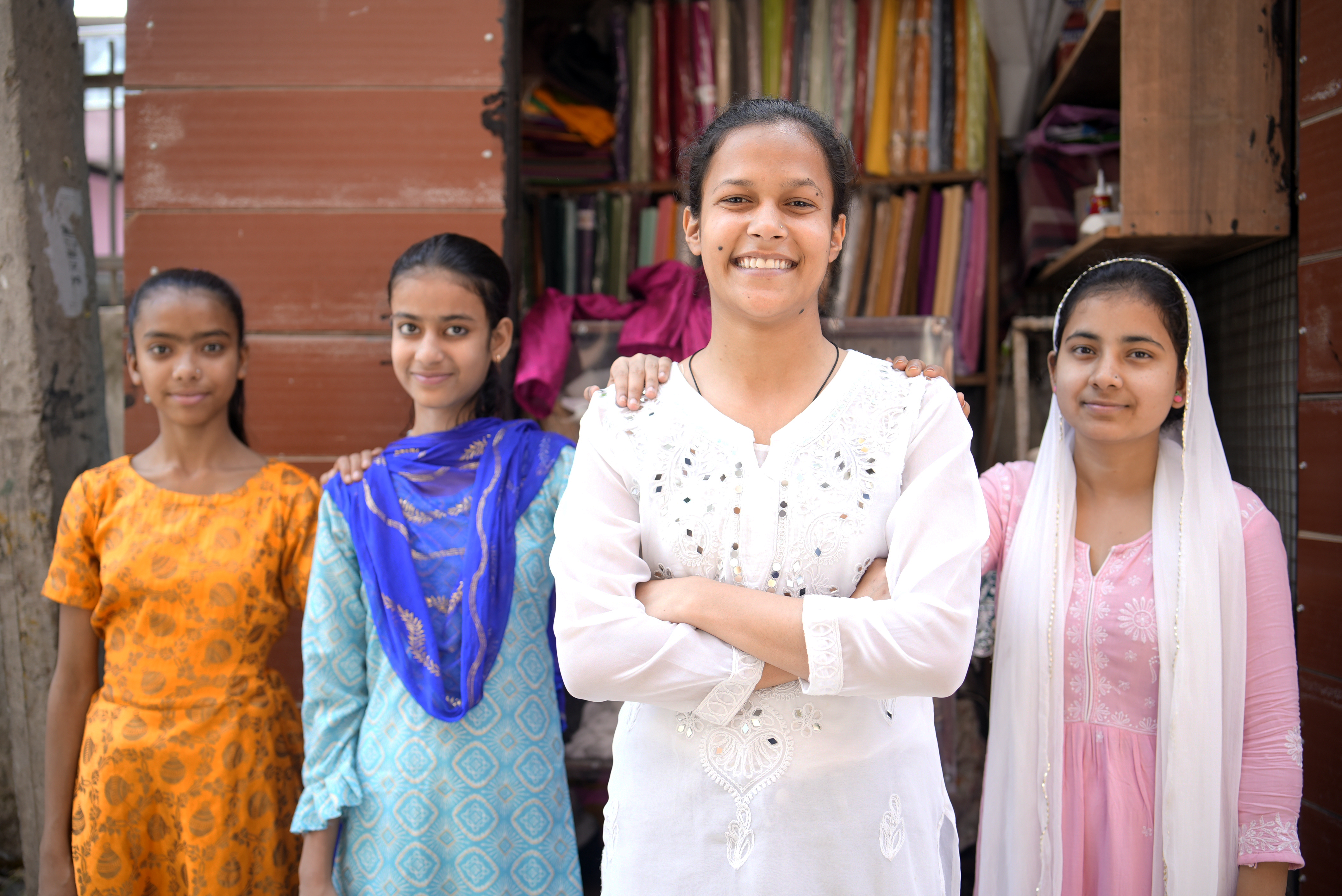 STORIA FOTOGRAFICA: Guidare i giovani di Delhi verso il successo professionale