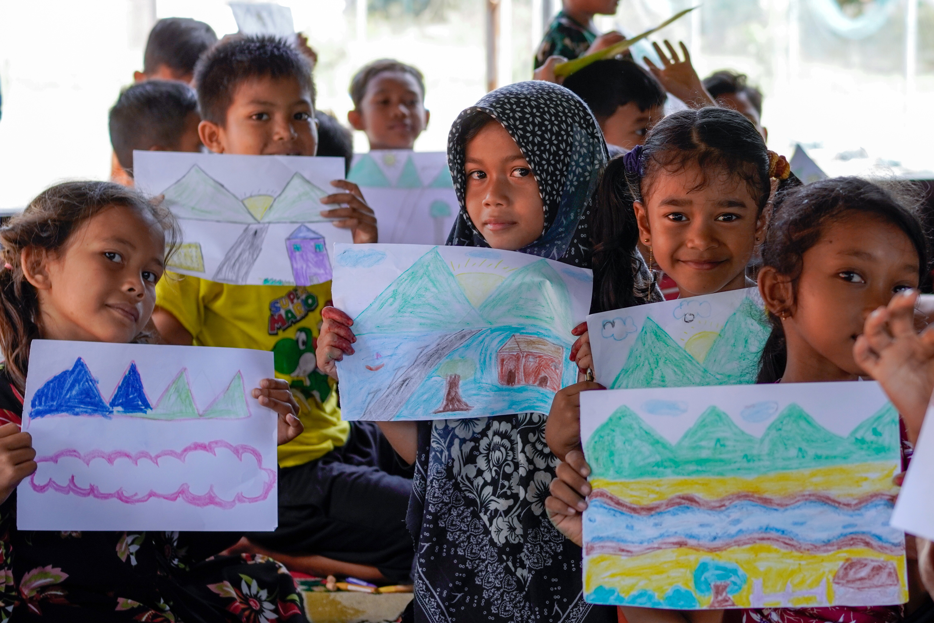 Plan International Indonesia ha avviato una risposta di emergenza: le inondazioni hanno causato oltre 1.000 vittime