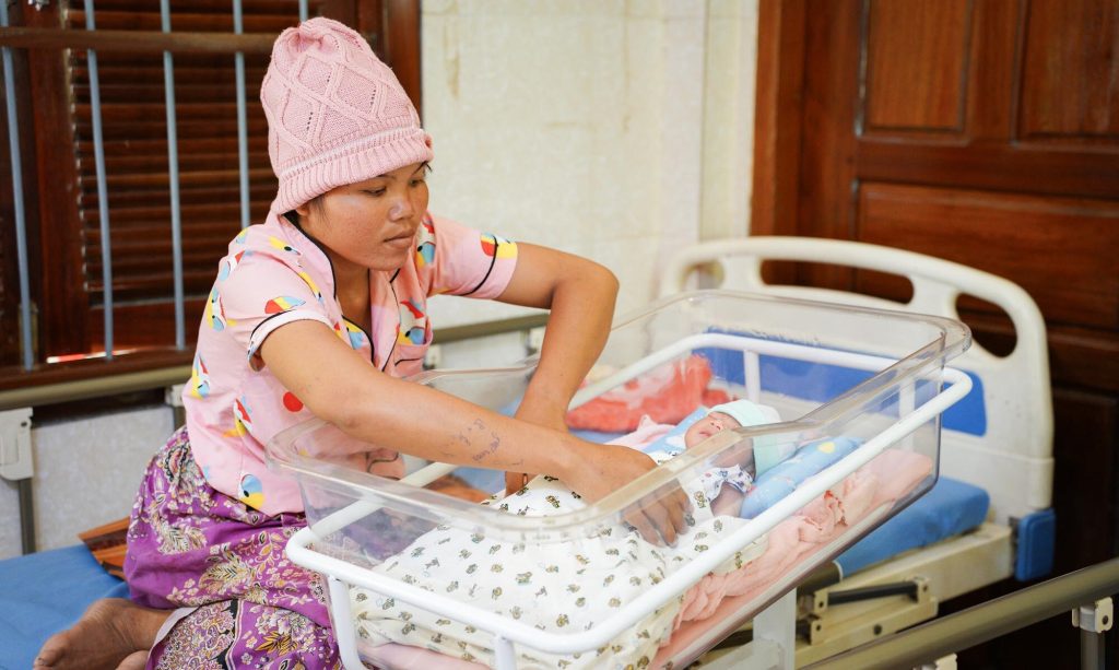 Costruire centri sanitari resilienti al clima in Cambogia