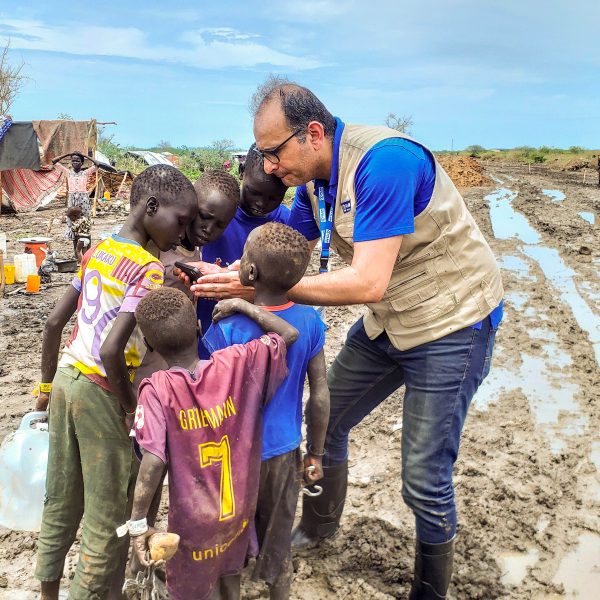 Tre anni dopo, le bambine del Sudan pagano il prezzo più alto di una guerra dimenticata
