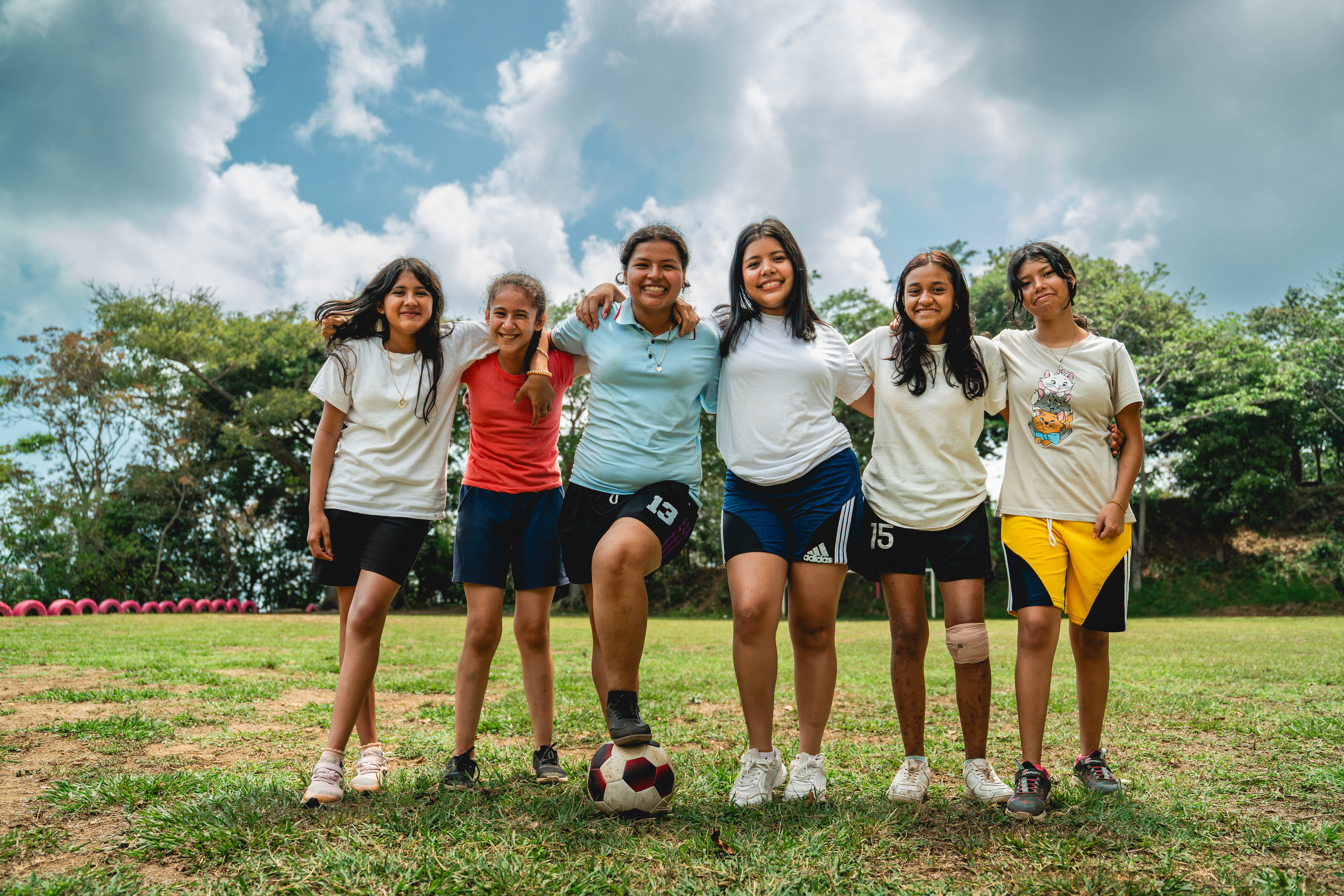 Cambiamo il gioco: in Italia e nel mondo il calcio può cambiare il futuro delle bambine Cambiamo il gioco: in Italia e nel mondo il calcio può cambiare il futuro delle bambine